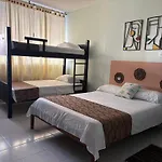 Studio 210A Cartagena Bocagrande Pool & 1 Block From The Beach